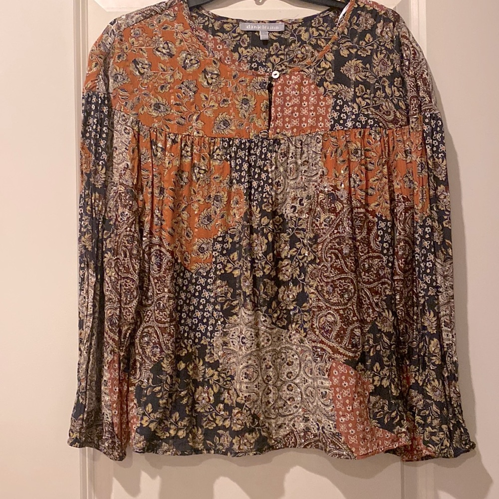 Daniel Rainn - Size Large - Long Sleeve Blouse